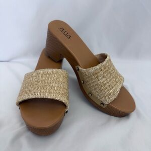 A.n.a Robinson Sandal Heels Size 7